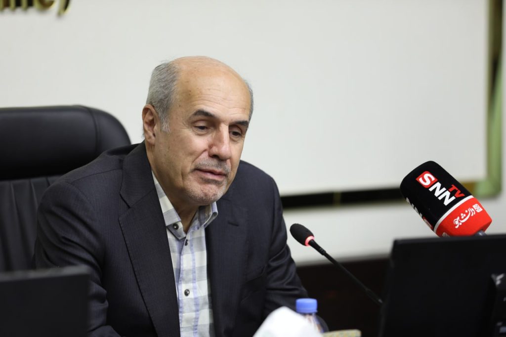 باید به این سمت برویم که هر دانشگاه یک باشگاه داشته باشد و ماحصل آن را در مسابقات بینالمللی ببینیم باید به این سمت برویم که هر دانشگاه یک باشگاه داشته باشد و ماحصل آن را در مسابقات بینالمللی ببینیم